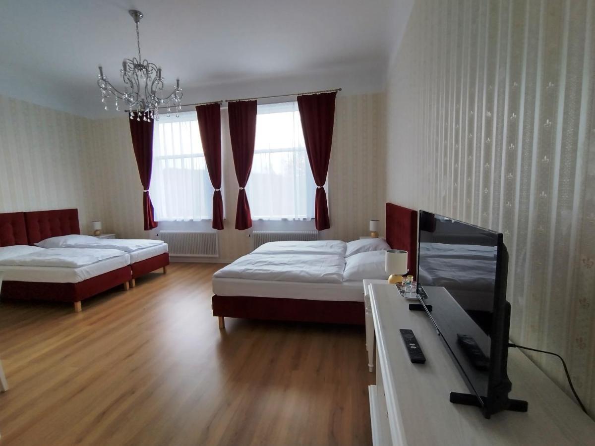 Hotel Liahof à Ullared Extérieur photo