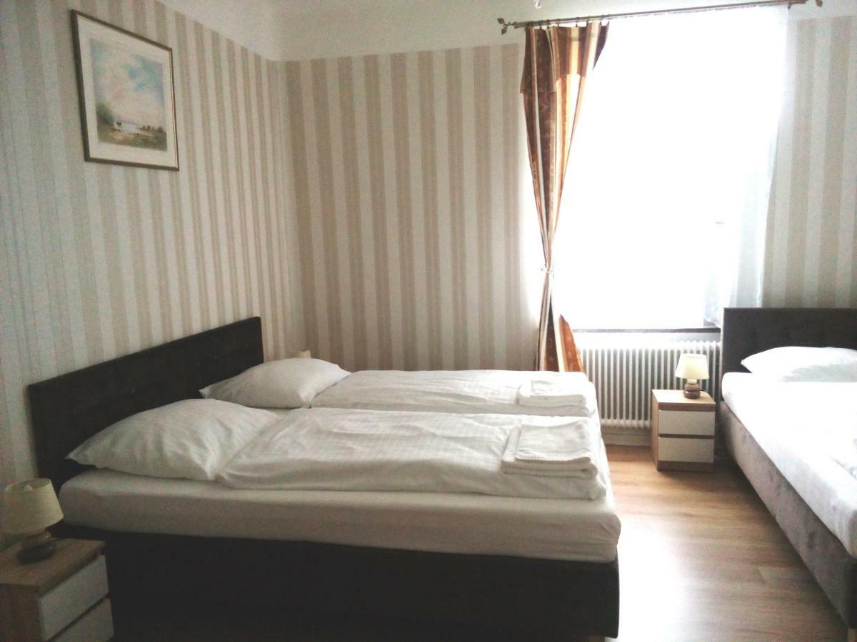 Hotel Liahof à Ullared Extérieur photo