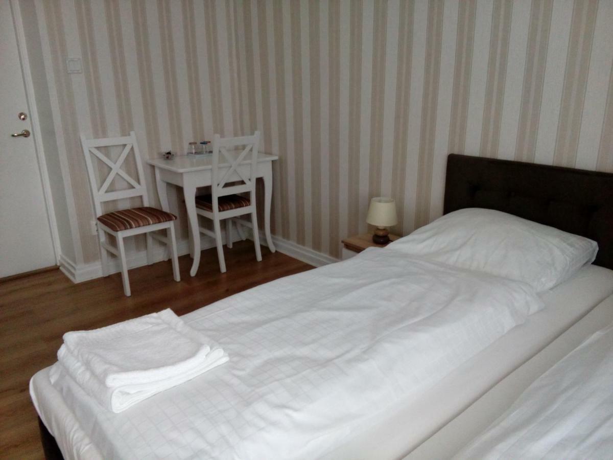 Hotel Liahof à Ullared Extérieur photo