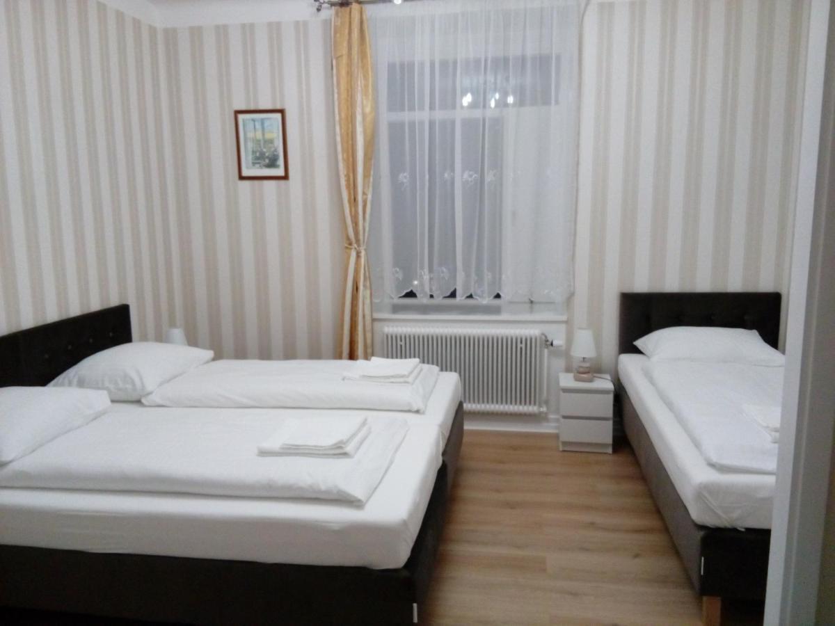 Hotel Liahof à Ullared Extérieur photo